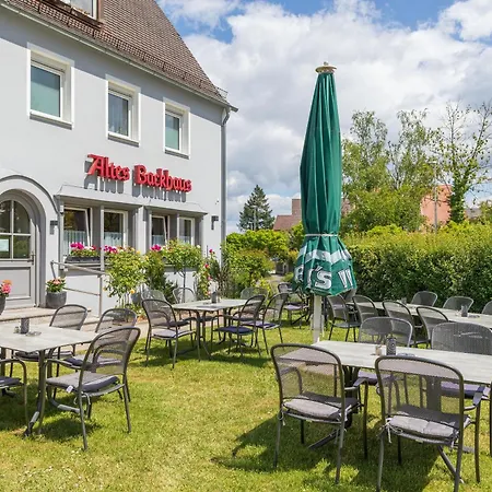 Altes Backhaus 3* هيرتسوجيناوراخ